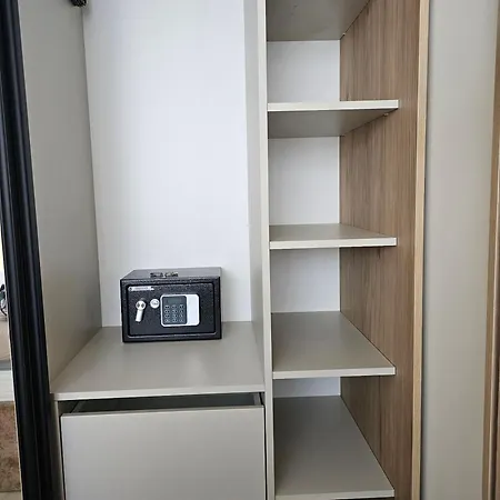 арена изгрев Apartment